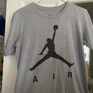 Short sleeve Jordan shirt